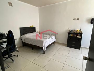 CASA EN VENTA FRACCIONAMIENTO PLAZA ARMILLITA AL ORIENTE DE SALTILLO