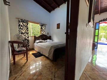 ¡PRECIO DE OPORTUNIDAD! VENDO HERMOSA FINCA EN COCORN