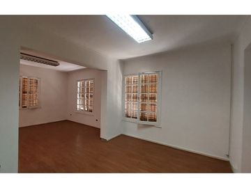 Casa para uso Comercial, Habitacional u Oficina