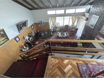 GRAN OPORTUNIDAD, VENTA CASA EN LAS CONDES