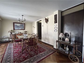 GRAN OPORTUNIDAD, VENTA CASA EN LAS CONDES