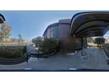 GRAN OPORTUNIDAD, VENTA CASA EN LAS CONDES