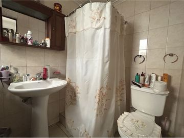 GRAN OPORTUNIDAD, VENTA CASA EN LAS CONDES