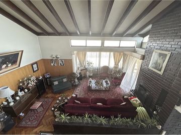 GRAN OPORTUNIDAD, VENTA CASA EN LAS CONDES