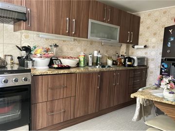 GRAN OPORTUNIDAD, VENTA CASA EN LAS CONDES