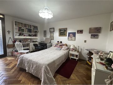 GRAN OPORTUNIDAD, VENTA CASA EN LAS CONDES