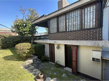 GRAN OPORTUNIDAD, VENTA CASA EN LAS CONDES