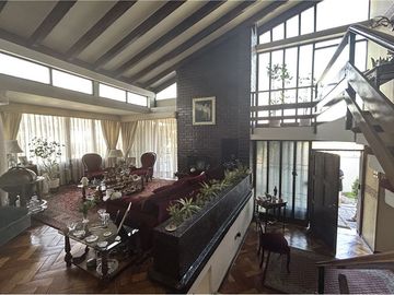 GRAN OPORTUNIDAD, VENTA CASA EN LAS CONDES