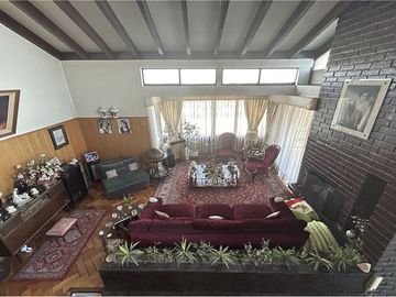 GRAN OPORTUNIDAD, VENTA CASA EN LAS CONDES