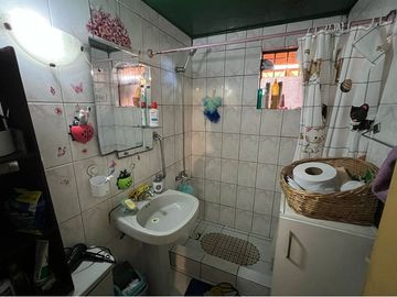 CASA CERCA DEL METRO DEL SOL
