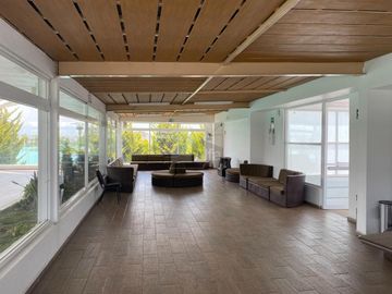 Casa en venta, Metepec, Excelente residencia en foresta, con ubicación en esquina y en privada