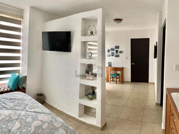 Casa en venta, Metepec, Excelente residencia en foresta, con ubicación en esquina y en privada