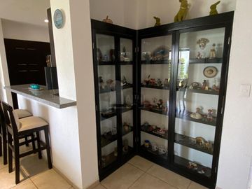 Casa en venta, Metepec, Excelente residencia en foresta, con ubicación en esquina y en privada