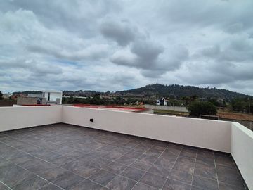 CASA NUEVA EN VENTA EN RESIDENCIAL MONTERREAL, CAMINO A HUEJOTZINGO!