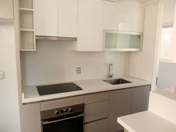 PRECIO DE OPORTUNIDAD VENTA EDIFICIO DE 11 DEPARTAMENTOS EN PROVIDENCIA