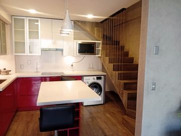 PRECIO DE OPORTUNIDAD VENTA EDIFICIO DE 11 DEPARTAMENTOS EN PROVIDENCIA