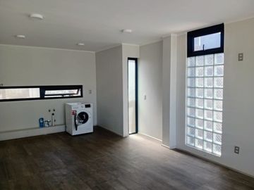 PRECIO DE OPORTUNIDAD VENTA EDIFICIO DE 11 DEPARTAMENTOS EN PROVIDENCIA