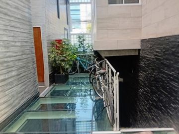 PRECIO DE OPORTUNIDAD VENTA EDIFICIO DE 11 DEPARTAMENTOS EN PROVIDENCIA