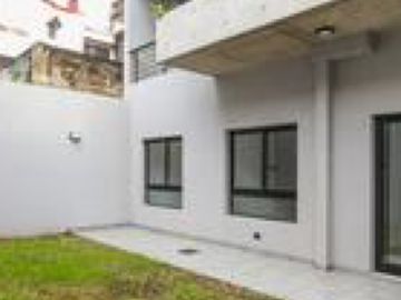 Venta Departamento 3 ambientes Villa Urquiza Cochera Patio Jardin