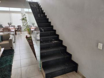 Casa en Venta en la rioja tlajomulco de zuñiga