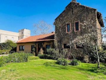 Casa en Campos De Alvarez