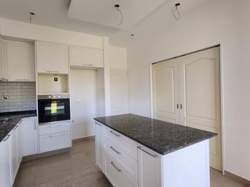Casa en Acacias - Puertos del Lago - Escobar