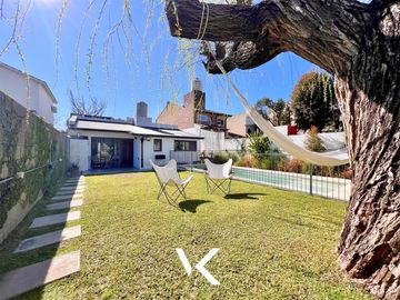 Casa moderna en una planta en Martínez, San Isidro - RESERVADA