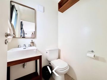 Casa moderna en una planta en Martínez, San Isidro - RESERVADA