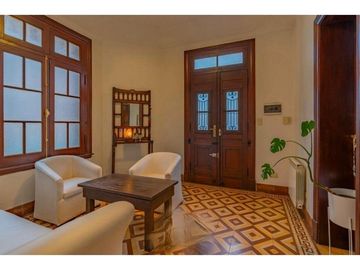Casa de estilo Antiguo- La Perla