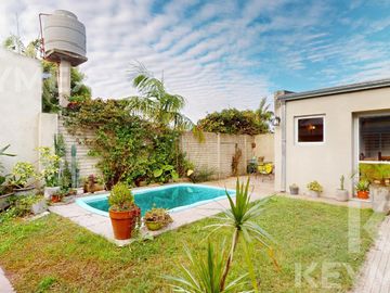 Casa de 3 dormitorios en venta, Villa Elvira