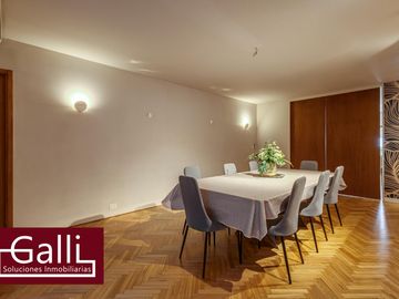 Hermoso piso totalmente reciclado en Recoleta