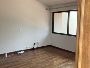Seguridad! VENTA CASA CON 5 RECAMARAS-PARQUES HERRADURA