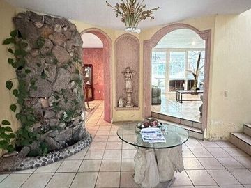 Casa en Venta en Las Cañadas - Blv de San Isidro Sur 1615