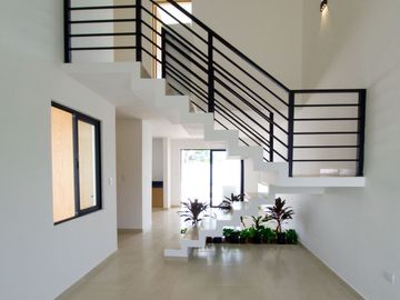 CASA EN VENTA ENTREGA INMEDIATA, INFONAVIT, SITPACH MÉRIDA YUC.