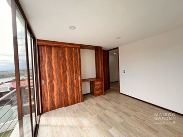 Casa en Venta en Altus, Lago Esmeralda