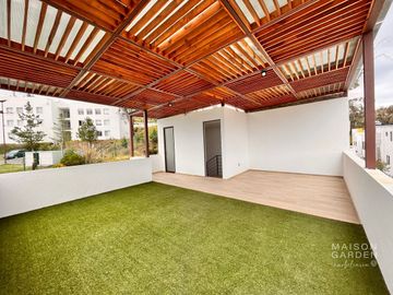 Casa en Venta en Altus, Lago Esmeralda