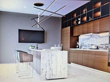 CASA EN VENTA EN EL YUCATAN COUNTRY CLUB, VISTA AL LAGO Y AL CAMPO DE GOLF