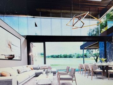 CASA EN VENTA EN EL YUCATAN COUNTRY CLUB, VISTA AL LAGO Y AL CAMPO DE GOLF