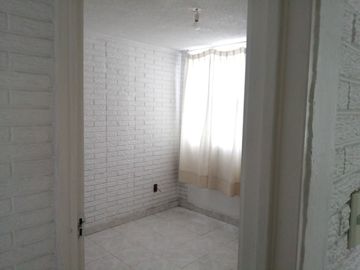 BONITA CASA DUPLEX A 10 MINUTOS DEL AEROPUERTO.