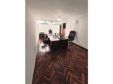 MIRAFLORES LA AURORA CASA EN VENTA