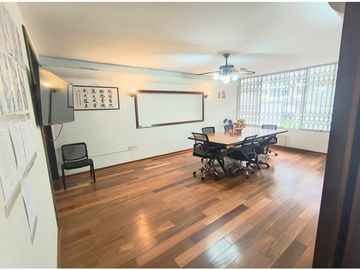 MIRAFLORES LA AURORA CASA EN VENTA