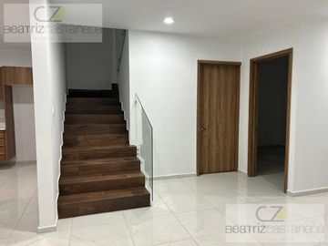 CASA NUEVA EN VENTA, FRACCIONAMINTO HACIENDA LA HERRADURA, PACHUCA, HGO.