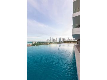 SEA CONFIABLE VENDE APARTAMENTO PH GREEN GARDEN EN SANTA MARIA
