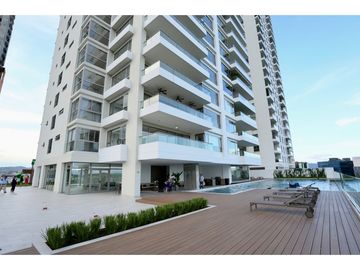 SEA CONFIABLE VENDE APARTAMENTO PH GREEN GARDEN EN SANTA MARIA