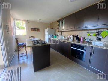 CASA DE VENTA SECTOR LUMBISÍ