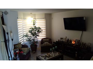 HERMOSA CASA EN VENTA, VALLE  LO CAMPINO, QUILICURA    UF 5.540