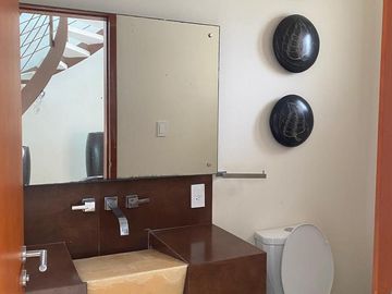 CASA EN RENTA EN FRACC. LAS PALMAS, MEDELLIN DE BRAVO, VERACRUZ