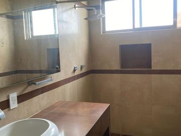 CASA EN RENTA EN FRACC. LAS PALMAS, MEDELLIN DE BRAVO, VERACRUZ