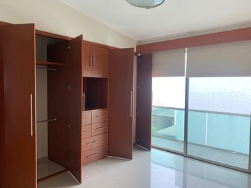 CASA EN RENTA EN FRACC. LAS PALMAS, MEDELLIN DE BRAVO, VERACRUZ