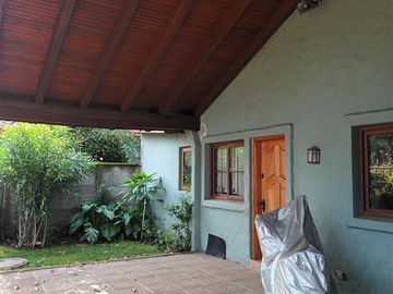 Casa en Venta en condominio Santa Raquel